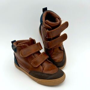 Boys High Top Brown Sneaker
